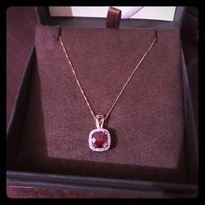 Garnet Necklace - Cushion cut - 14K Yellow Gold